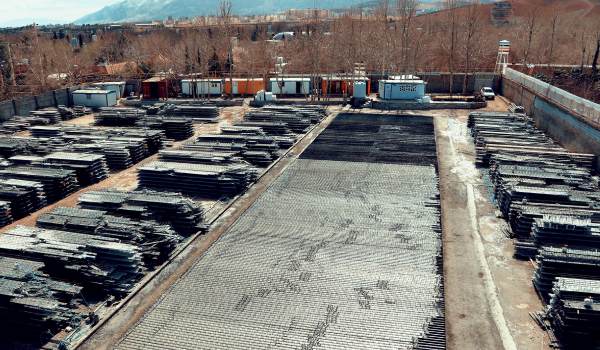 عملکرد لرزهای و ایمنی سازه سقف دال بتنی و تیرچه بلوک